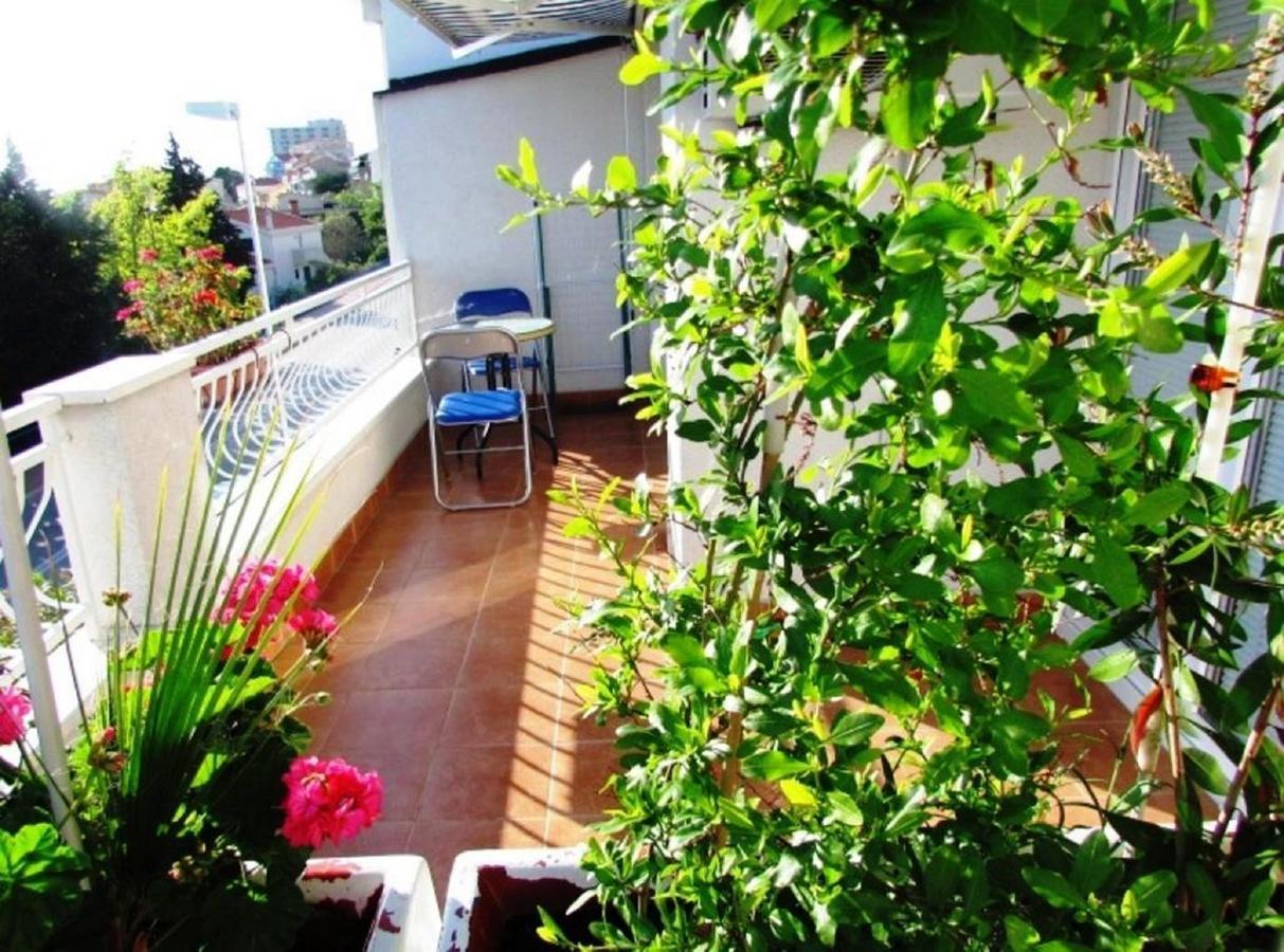 Urban Apartments Jadre Макарска Екстериор снимка